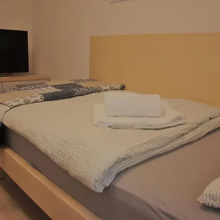 Apartment Spacious 2-bedroom With Luxury Feel