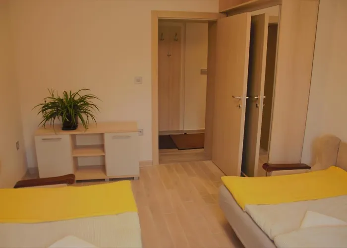 Spacious 2-bedroom With Luxury Feel Daire